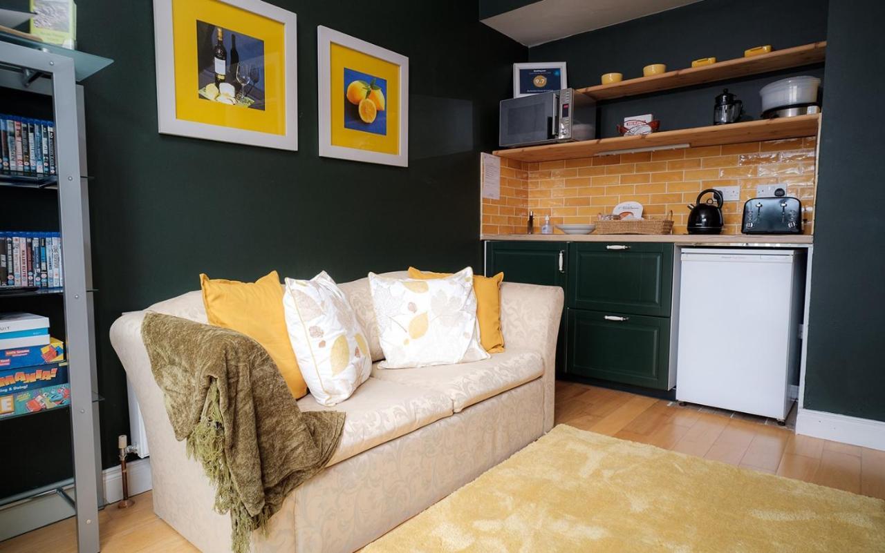 The Apartment At Burkedale House Corofin  Eksteriør billede